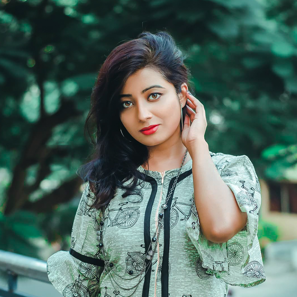 Top 10 Fashion Bloggers, Fashion Influencers in Kolkata | Brandholic